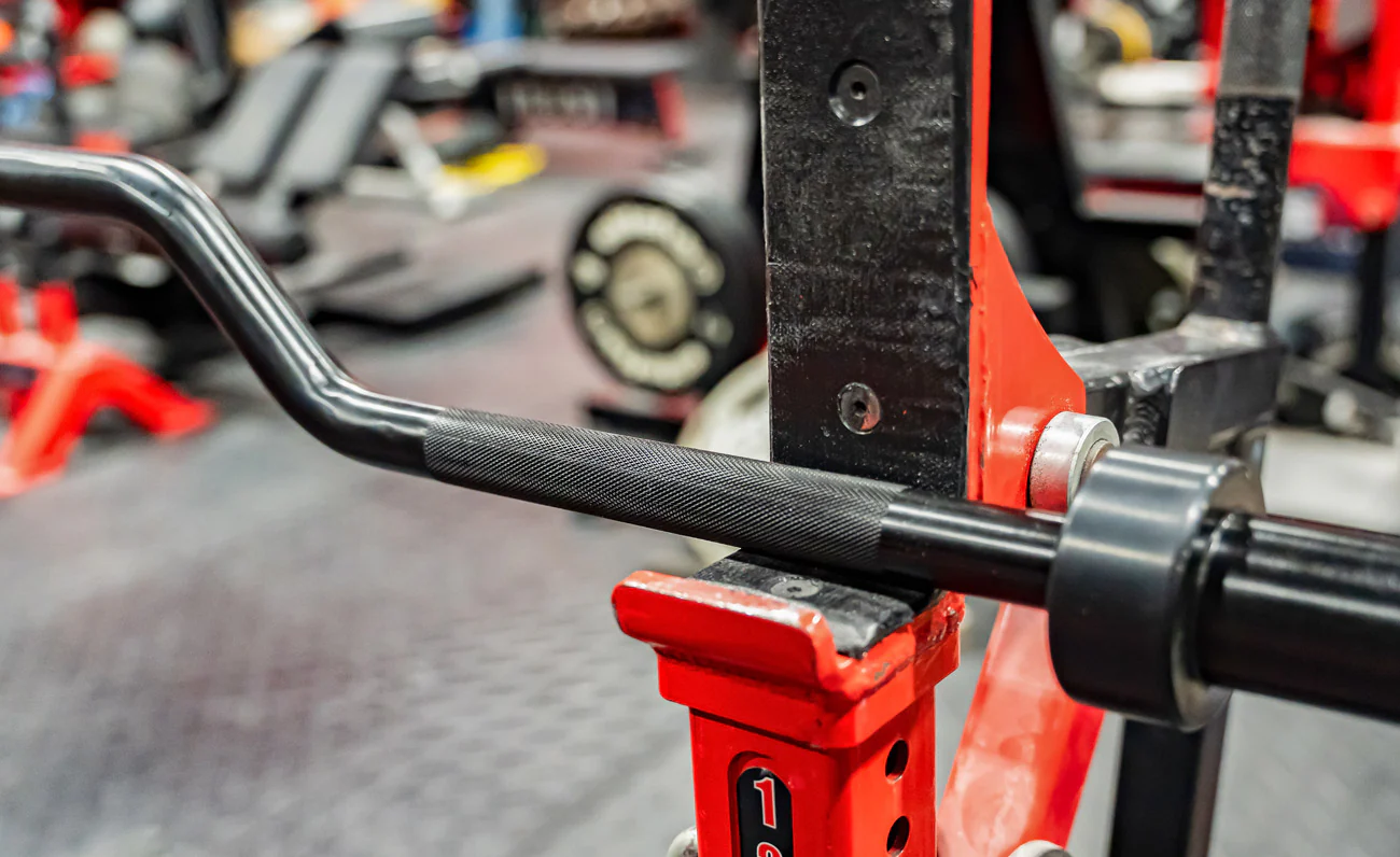 elitefts Black 4" Cambered Bar - Image 3