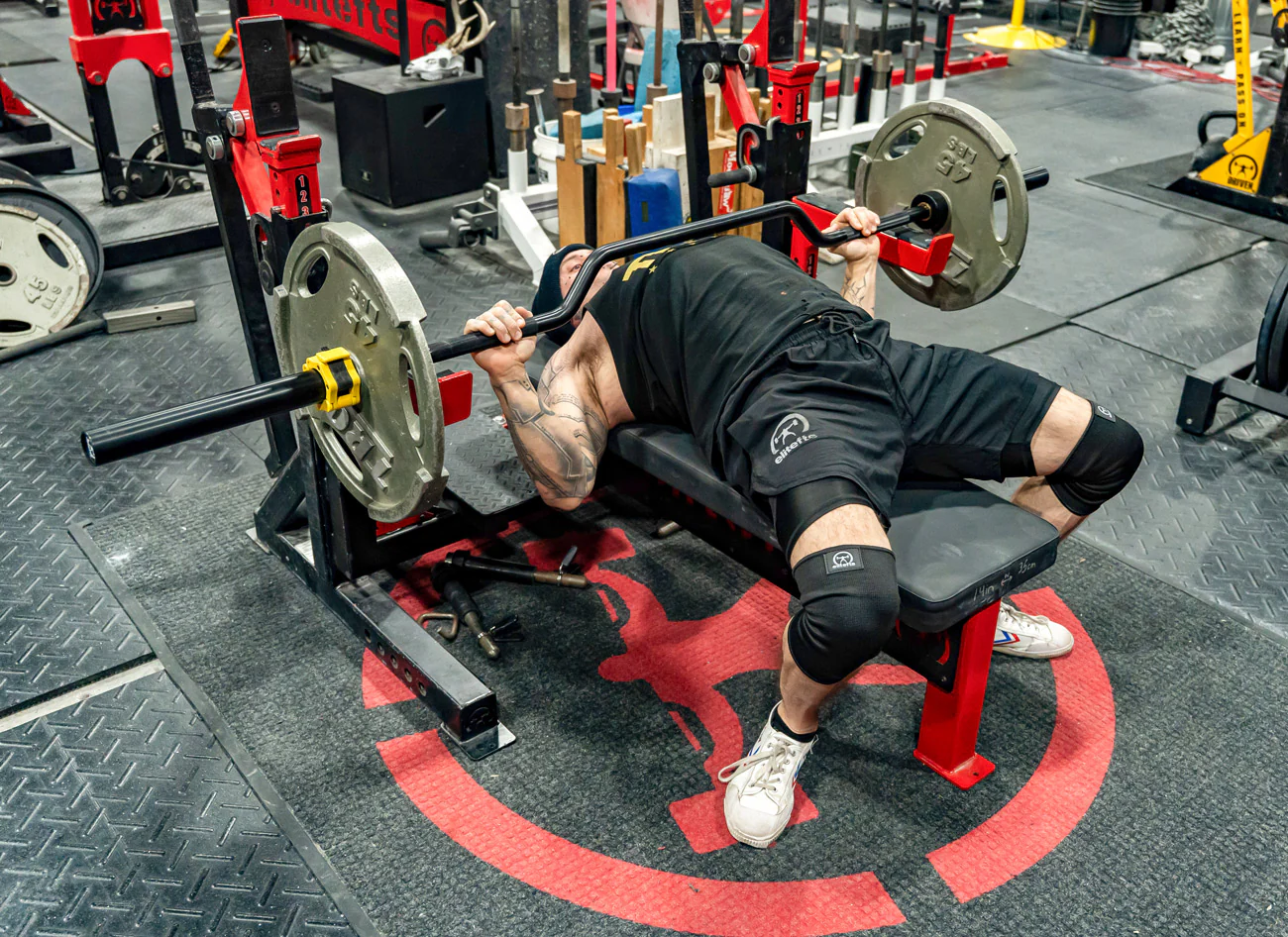 elitefts Black 4" Cambered Bar - Image 5